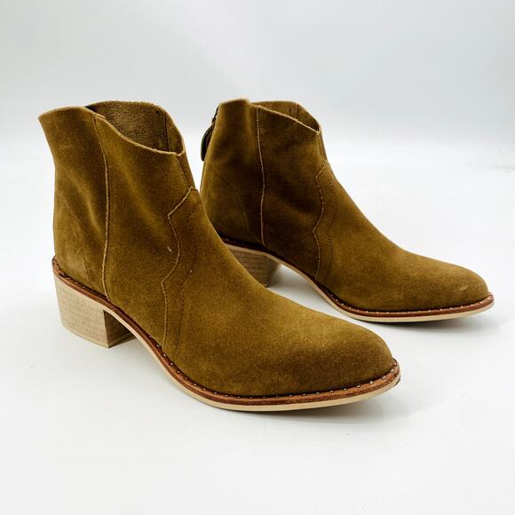 Crevo Size 8.5 Tan Suede Western Style Boots - Picture 1 of 8
